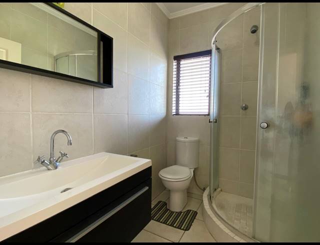 2 BEDROOM APARTMENT FOR SALE IN GREENSTONE HILL